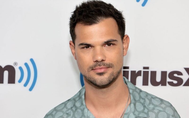 Taylor-Lautner’s-Net-Worth