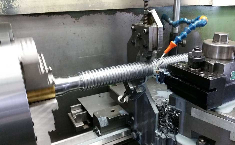 Threading Success: Expert Tips for Precision and Smooth Work - EnglishSumup