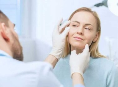 7-Reasons-to-Schedule-a-Cosmetic-Surgery-Procedure