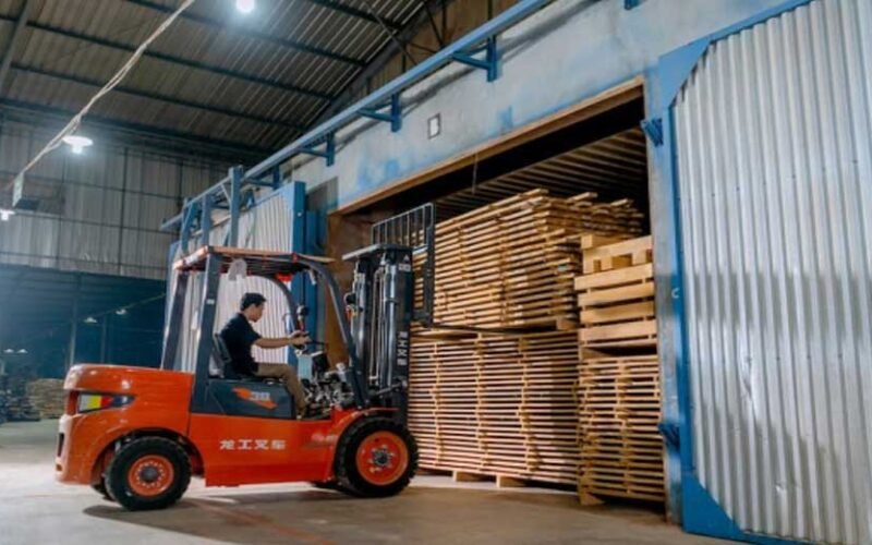 A Beginner's Guide to the Different Types of Forklift Trucks