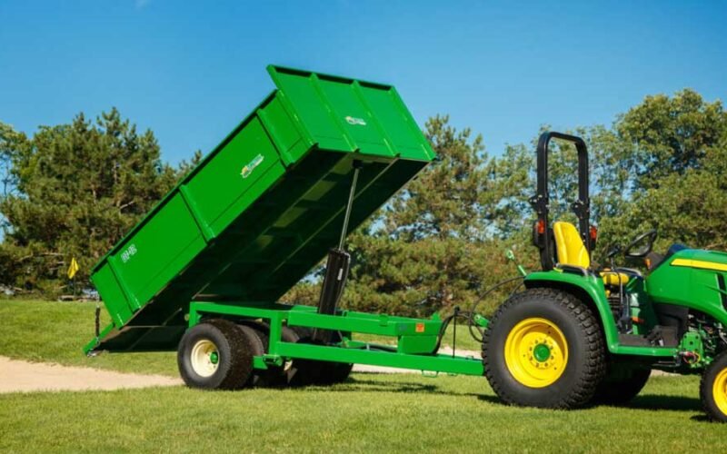 5 Ways Landscaping Businesses Benefit from Using Dump Trailers