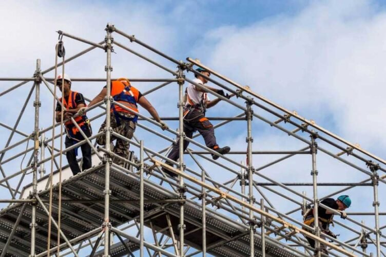 Providing Commercial, Domestic, and Industrial Scaffolding Services: A Reliable Foundation for Every Project