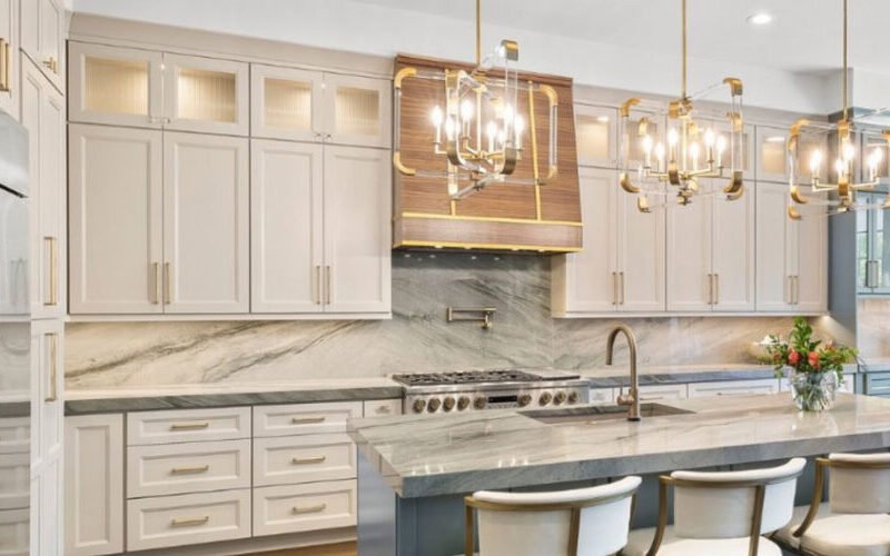 How Can Builders Use Wholesale Cabinets to Scale Multi-Unit Projects Efficiently and Cost-Effectively