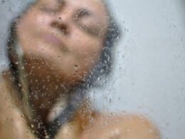 Why Should You Choose Shower Panels Over Traditional Tiles