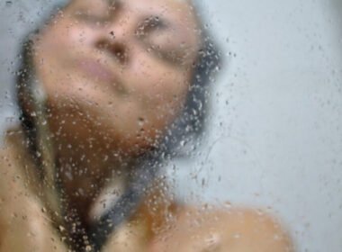 Why Should You Choose Shower Panels Over Traditional Tiles