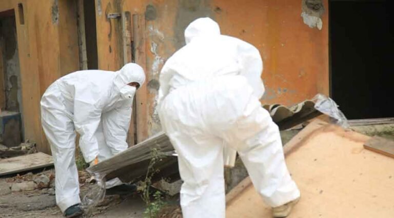 The-Relationship-Between-Asbestos-Surveys-and-Insurance-Requirements