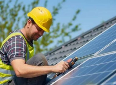 The Role of Solar Incentives and Rebates in Solar Installation