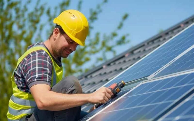 The Role of Solar Incentives and Rebates in Solar Installation